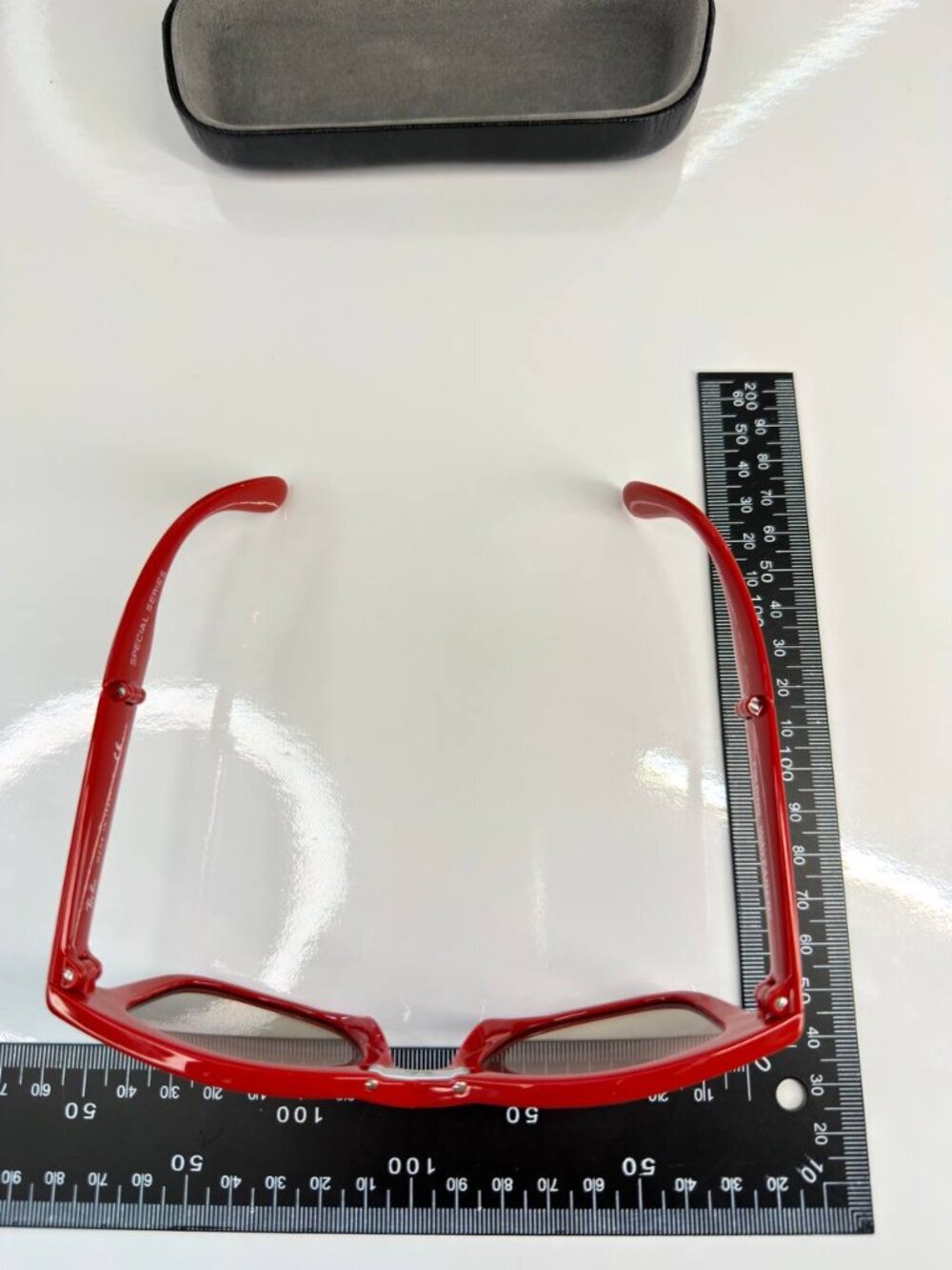 Ray-Ban Folding Wayfarer RB4105 Special Series Sunglasses – Red – Made in Italy - Picture 14 of 16